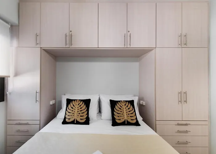 Birds - Shared Pool Access Διαμέρισμα *